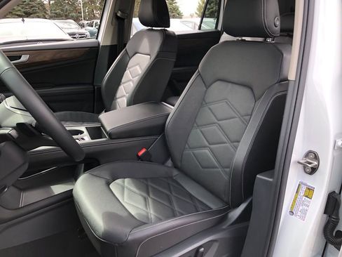 New 2026 Volkswagen Atlas SE AWD/4WD image 32