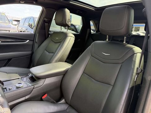 Certified 2023 Cadillac XT5 Premium Luxury AWD/4WD image 27