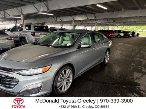 Used 2024 Chevrolet Malibu LT FWD image 1