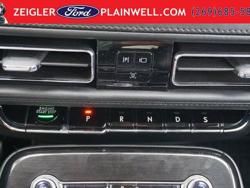 Used 2022 Lincoln Nautilus AWD w/ Premium Package image 22