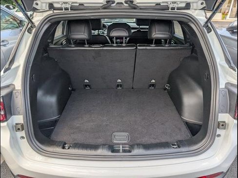 Used 2024 Jeep Compass Trailhawk image 21