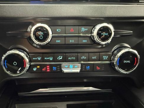 Certified 2026 Ford F450 Platinum image 40