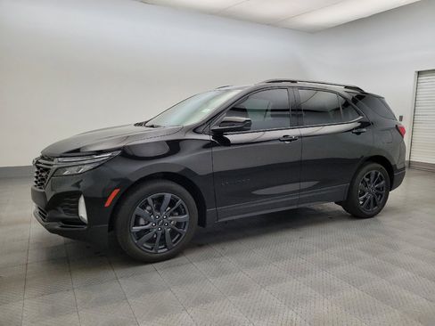 Used 2022 Chevrolet Equinox RS FWD image 2