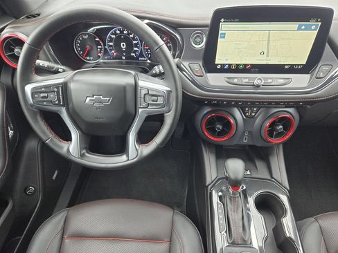Used 2025 Chevrolet Blazer RS FWD image 26