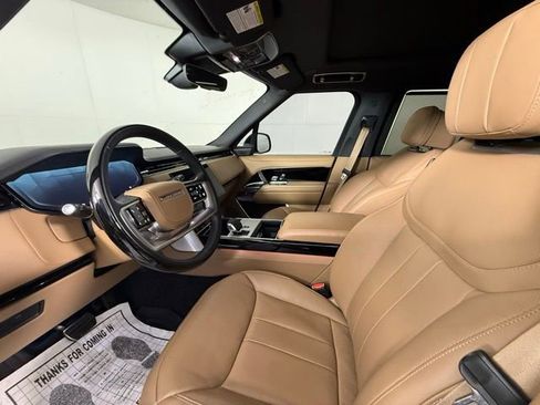 Used 2024 Land Rover Range Rover SE AWD/4WD image 5