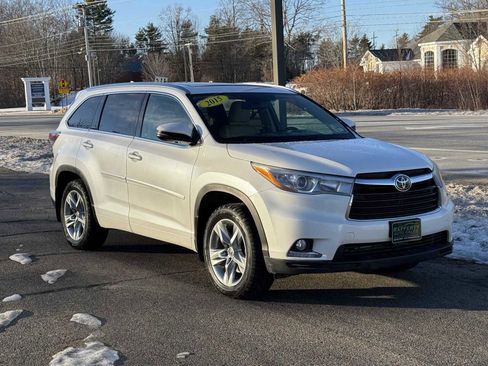 Used 2015 Toyota Highlander Limited image 2