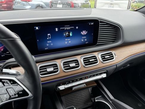 Certified 2025 Mercedes-Benz GLE 450 4MATIC image 24