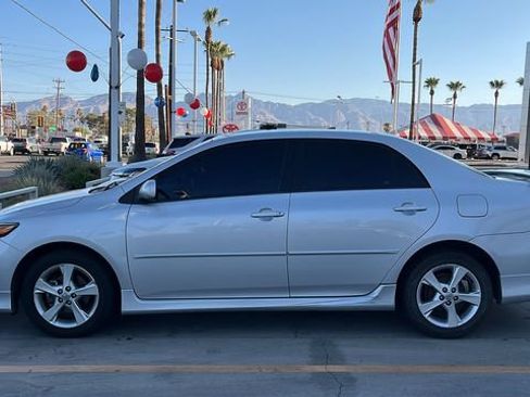 Used 2013 Toyota Corolla S FWD image 3