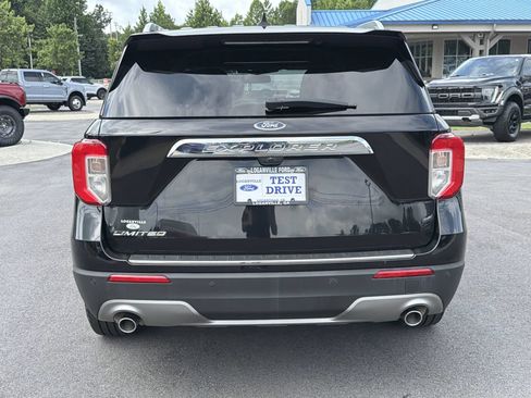 Used 2021 Ford Explorer Limited w/ Equipment Group 301A RWD image 27