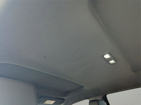 Used 2023 GMC Sierra 1500 AT4 w/ AT4 Preferred Package image 15