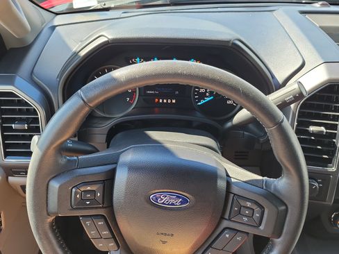 Used 2020 Ford F150 XLT w/ Equipment Group 302A Luxury RWD image 22