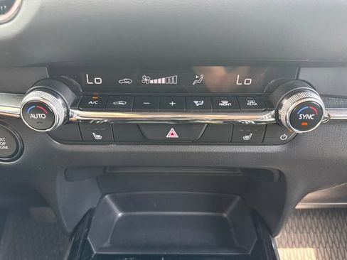 Certified 2024 MAZDA CX-30 AWD 2.5 S w/ Preferred Package image 27