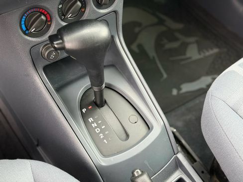 Used 2010 Ford Transit Connect XL FWD image 22