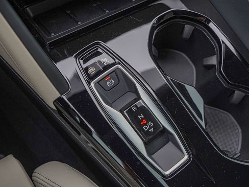 New 2025 Audi Q5 Premium Plus image 13