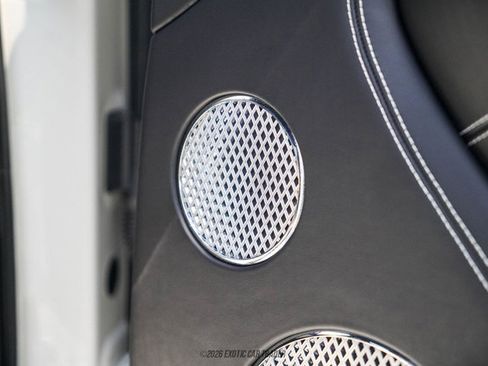 Used 2021 Bentley Bentayga image 61