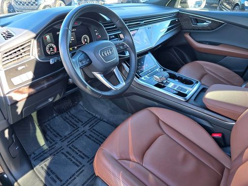 Used 2023 Audi Q8 Premium w/ Convenience Package image 11