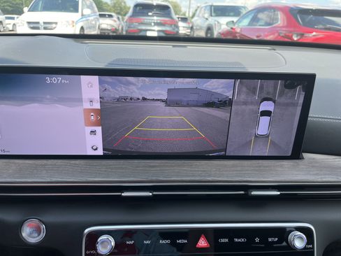 New 2025 Genesis GV80 3.5T Advanced image 11