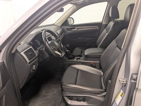 Used 2021 Volkswagen Atlas SE w/ Towing Package AWD/4WD image 21
