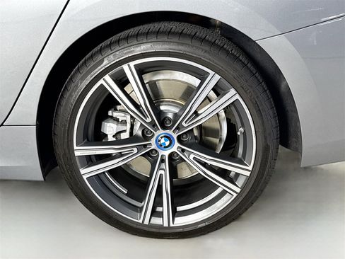 Certified 2023 BMW 330e w/ Premium Package image 32