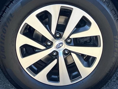 Certified 2023 Subaru Outback Premium image 11