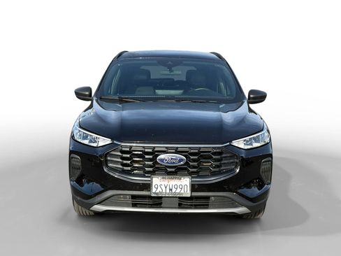 Certified 2025 Ford Escape ST-Line w/ Equipment Group 301A image 8