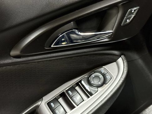 Used 2020 Chevrolet Malibu LS FWD image 20