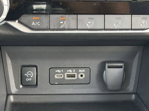 Certified 2025 Nissan Sentra SV FWD image 15