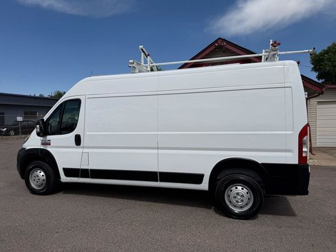 Used 2021 RAM ProMaster 2500 FWD image 6