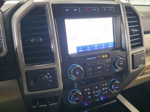 Used 2020 Ford F250 Lariat w/ Lariat Value Package AWD/4WD image 18