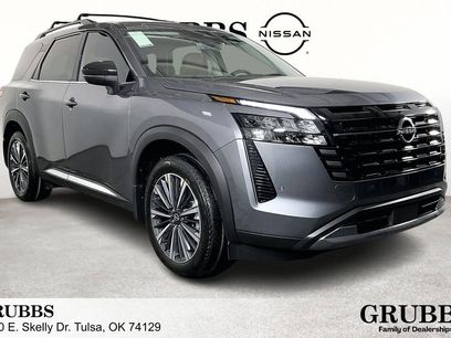 New 2026 Nissan Pathfinder Platinum w/ Accent Package