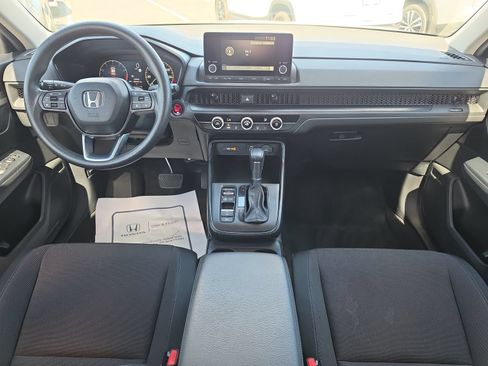 Used 2023 Honda CR-V LX image 9