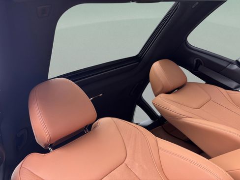 New 2026 BMW i4 eDrive40 w/ Parking Assistance Package image 19