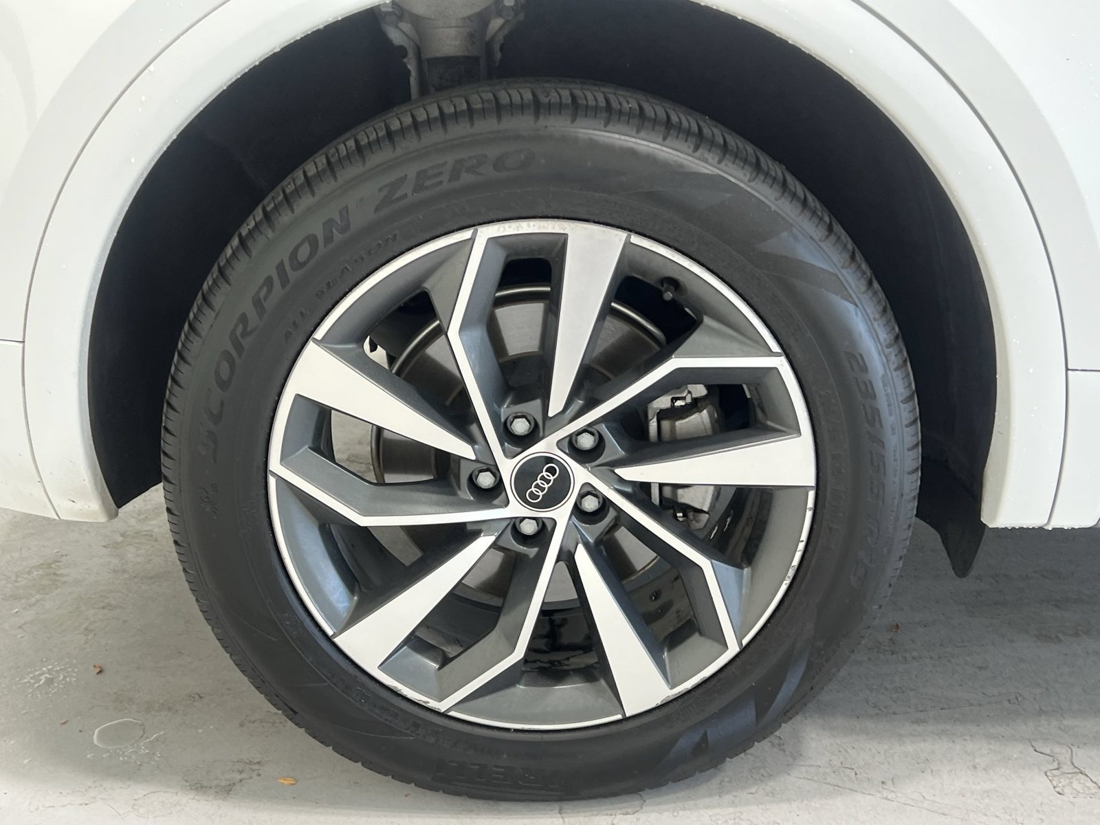 Used 2024 Audi Q5 2.0T Premium Plus AWD/4WD image 10