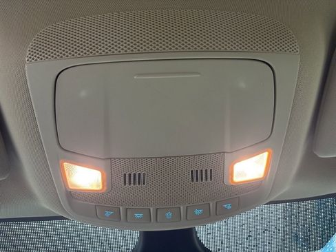 Used 2023 Ford Edge SE AWD/4WD image 19