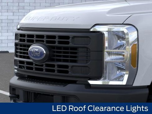 New 2026 Ford F250 XL w/ XL Off-Road Package image 21