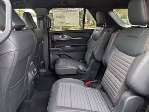 New 2026 Ford Explorer ST-Line w/ ST-Line Street Pack RWD image 13