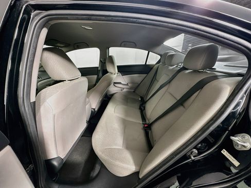 Used 2013 Honda Civic LX image 25