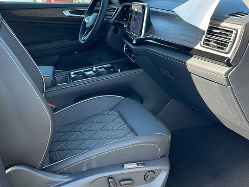 New 2025 Volkswagen Atlas SEL Premium R-Line AWD/4WD image 34