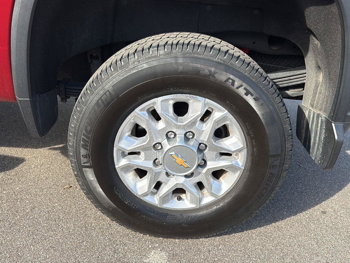 Used 2022 Chevrolet Silverado 2500 LTZ w/ LTZ Plus Package AWD/4WD image 16