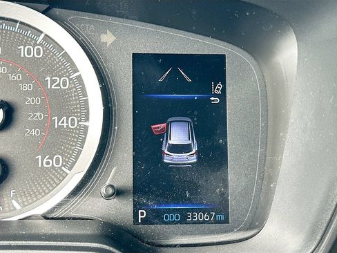 Used 2022 Toyota Corolla Cross L AWD/4WD image 13