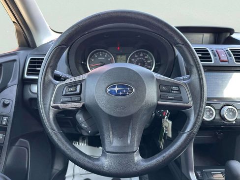Used 2016 Subaru Forester 2.5i Premium w/ All-Weather Package AWD/4WD image 23