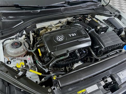 Used 2019 Volkswagen Jetta GLI image 26