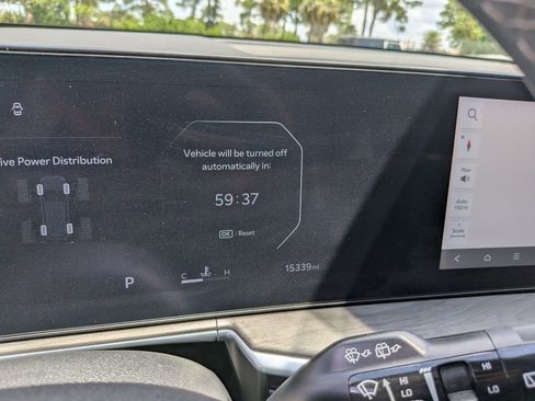 Certified 2026 Kia Sorento SX AWD/4WD image 37