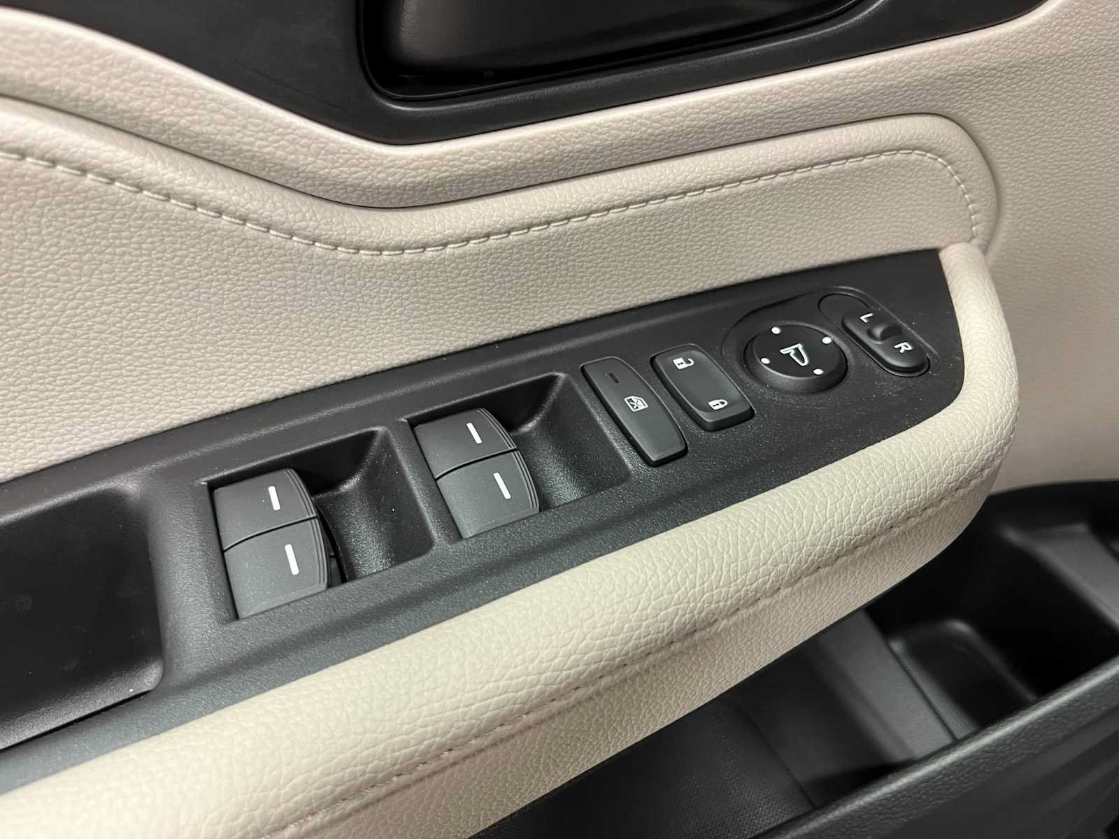 New 2027 Honda Odyssey EX-L image 14