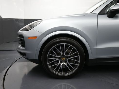 Certified 2021 Porsche Cayenne S image 12