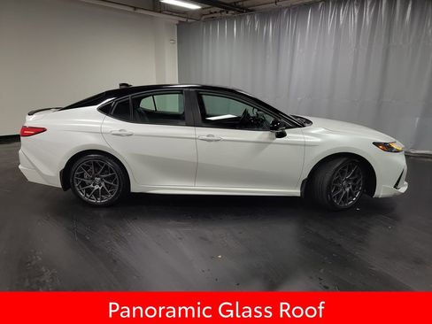 Used 2025 Toyota Camry XSE w/ Premium Plus Package AWD/4WD image 9