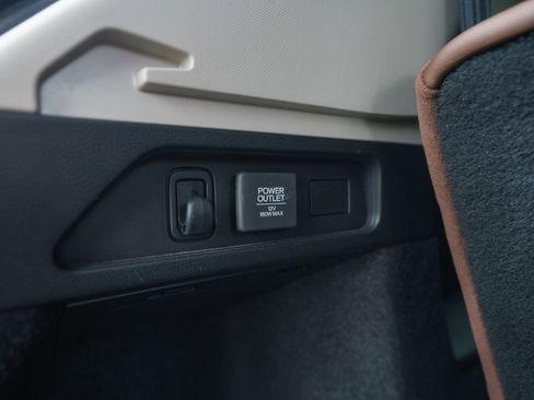 Certified 2023 Acura MDX SH-AWD w/ Technology Package image 47