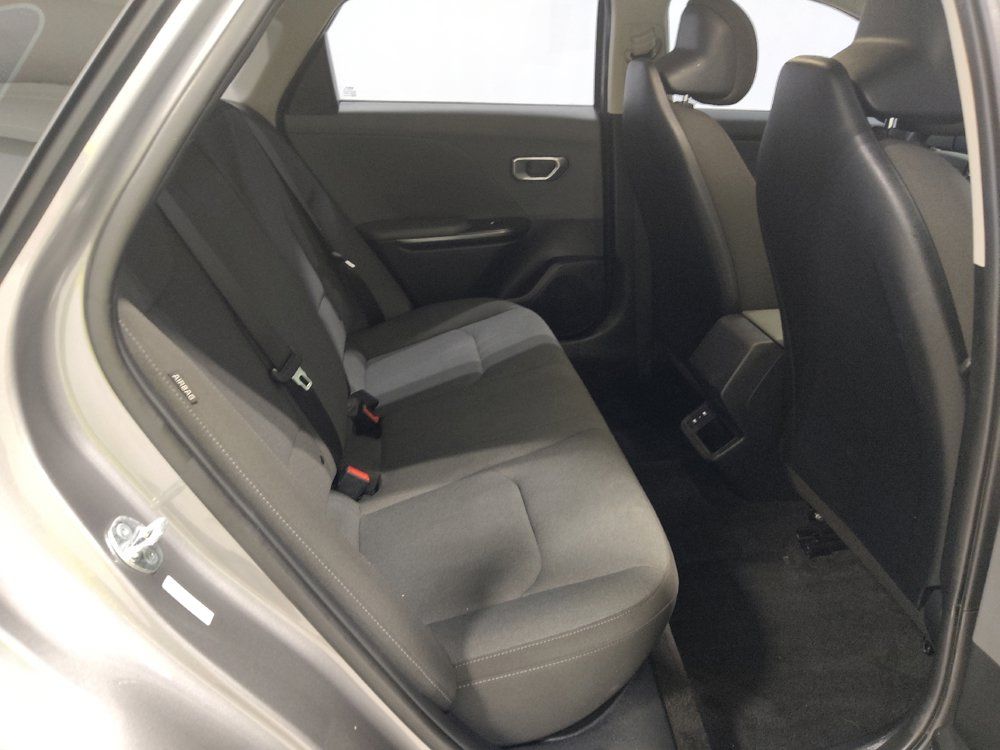 Used 2025 Kia K4 FWD image 19