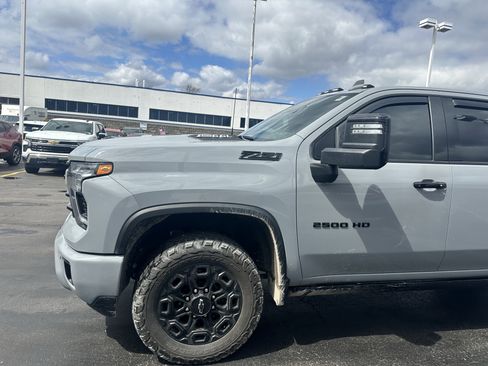 Used 2024 Chevrolet Silverado 2500 LTZ w/ LTZ Plus Package image 4