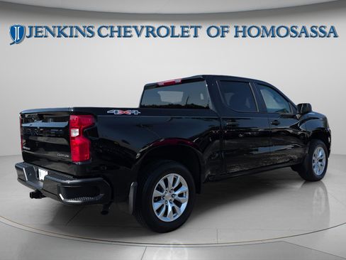 New 2026 Chevrolet Silverado 1500 Custom AWD/4WD image 2